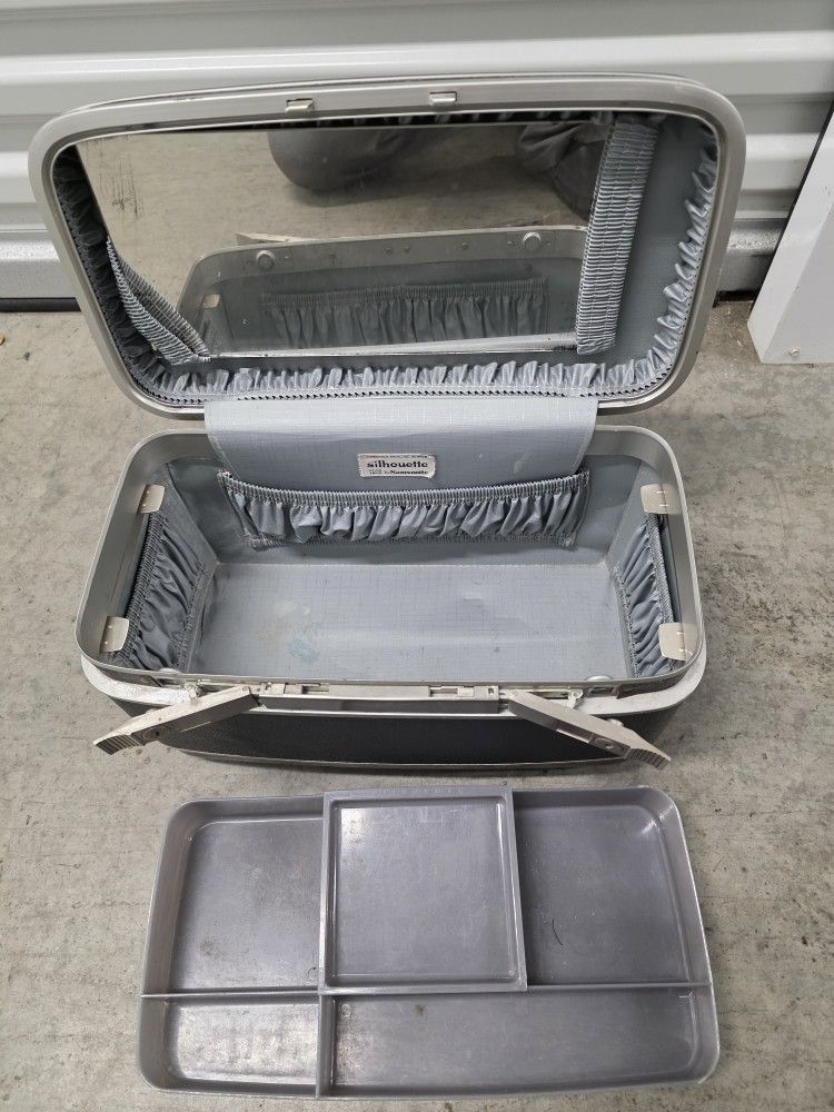 Vintage Samsonite Make Up ,jewelery Case
