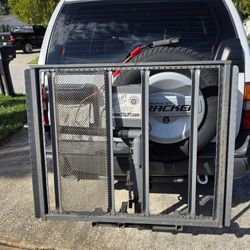 Electric Mobility/utility Lift.