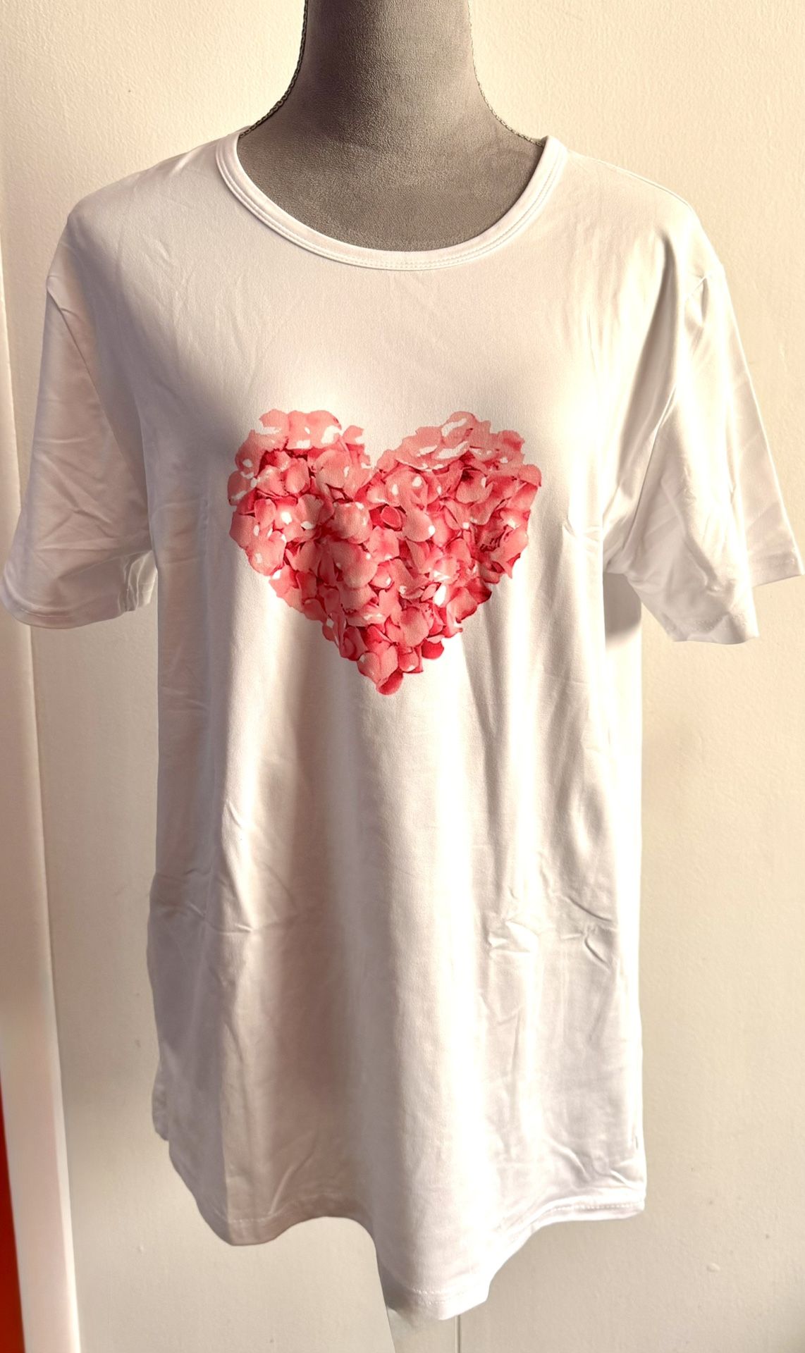 Graphic Heart Shirt, XL