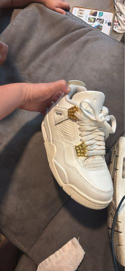 Jordan 4 women’s