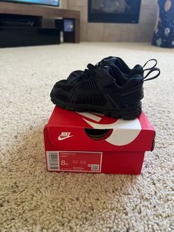 Nike Vomero Toddler Size 8