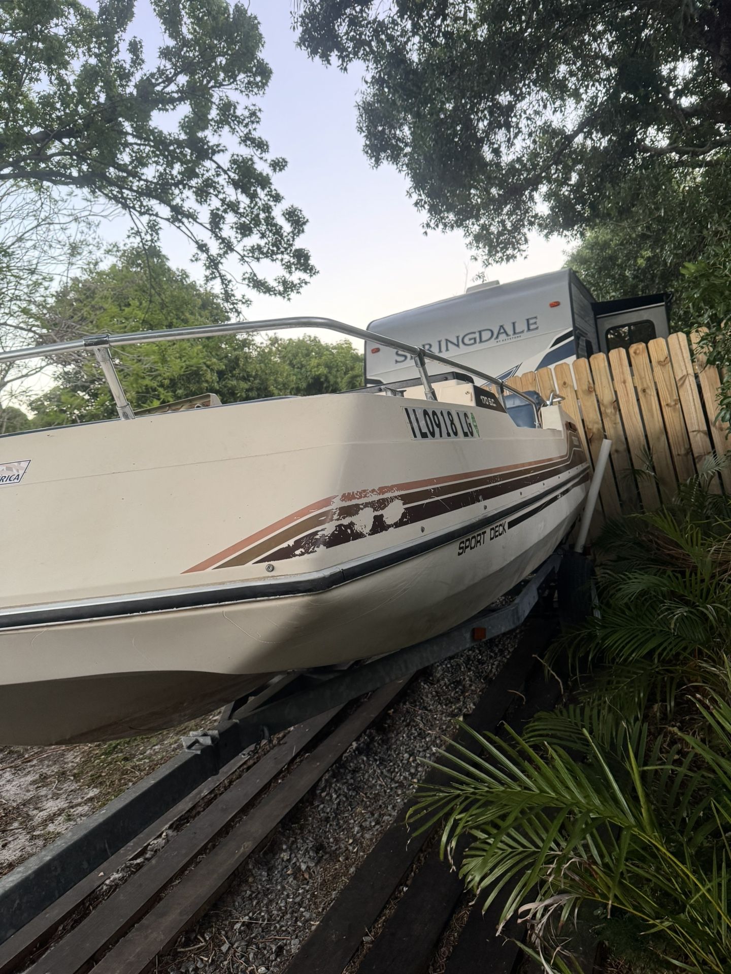 1982 Viking 17 Ft
