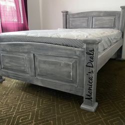 Full Solid Wood Bed With Mattress $400