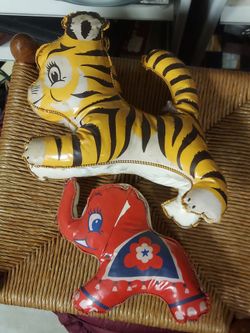 2 vintage 1950s vinyl kids toys lion and elephant