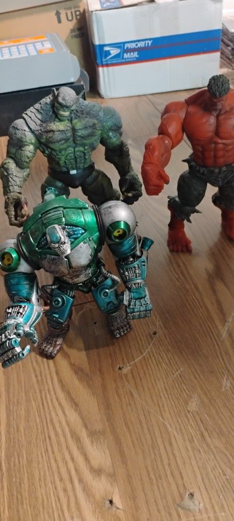 Hulks Lot Of Red Hulk Mecha Hulk Abomination Hulk