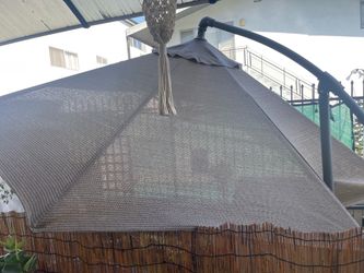 Large Cantilever Outdoor Patio Umbrella