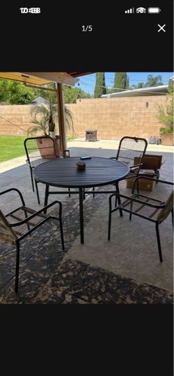 Patio set