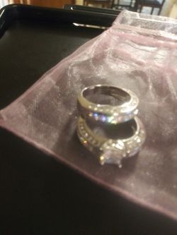I have a beautiful wedding ring set
