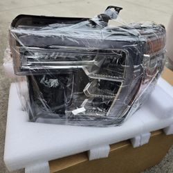 2019-22 Gmc Sierra Headlight