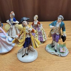 Lot of 5 Porcelaine Dresden / Made in Germany / Royal Doulton figurines