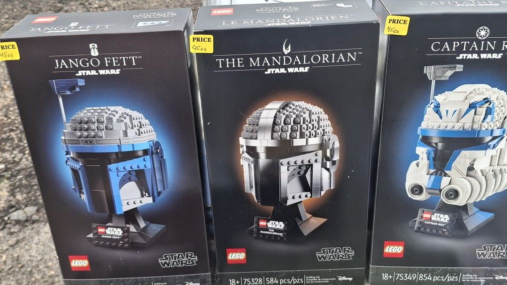 New Unopened Collection Star Wars Lego Sets