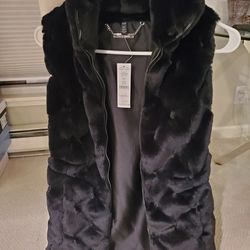 Soft Black Faux Fur Vest Thumbnail