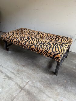 * Vintage-Style Exotic Tiger Print Bench Ottoman – Silkroute Collection