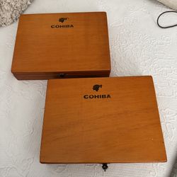 Two COHIBA Espléndidos Habanos empty Wooden Cigar Box