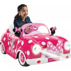 Disney Minnie Mouse Battery-Powered Ride-On Car, 6V, Kids Ages 3+