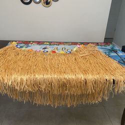 Hawaiian Skirt And wall Decor 
