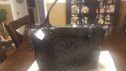 Brand new authentic large Coach purse