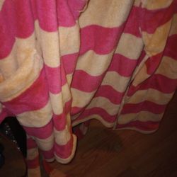 Robe Woman's Extra Large 