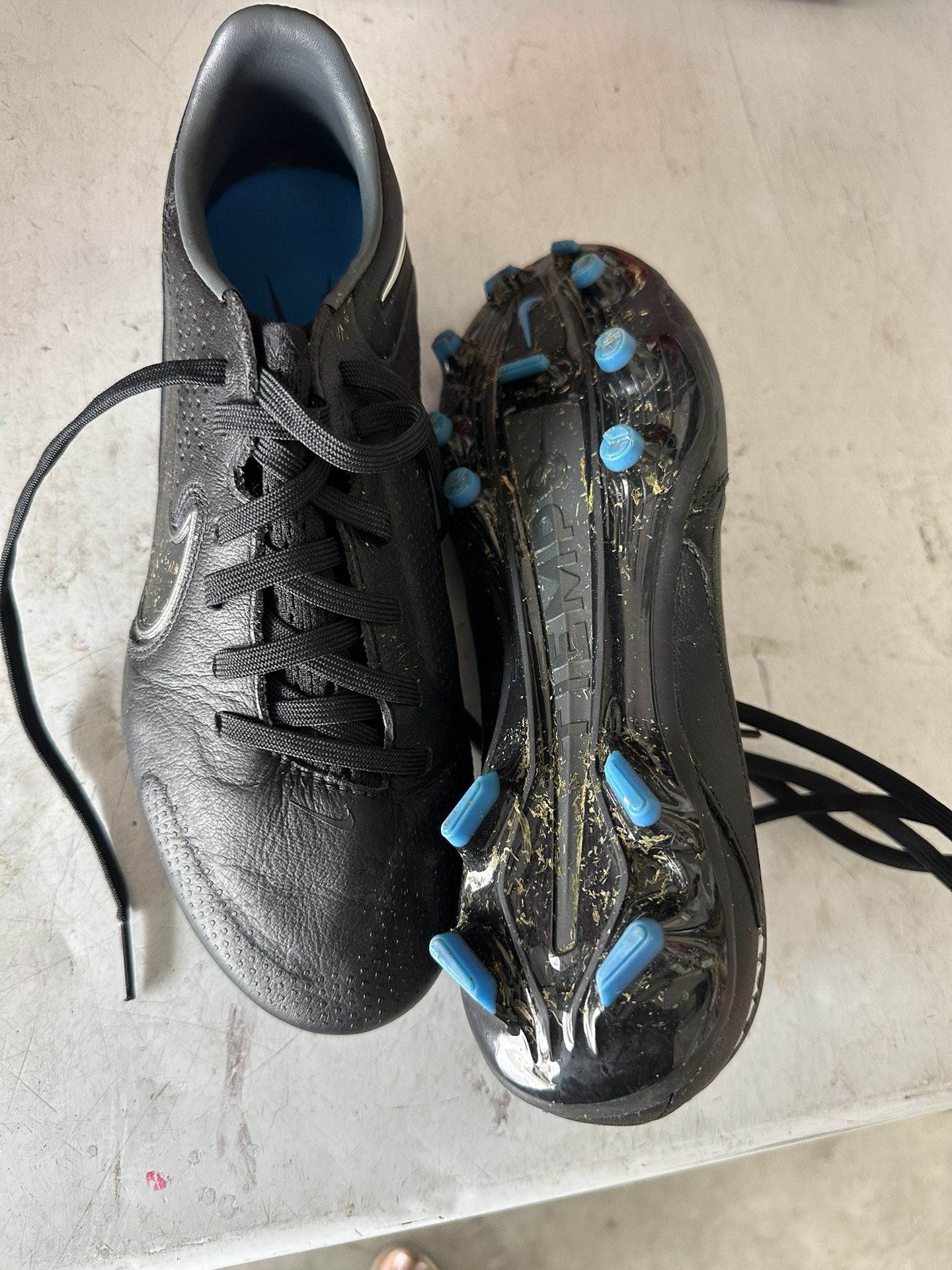 Nike Tempo Elite Sz 6.5 Men