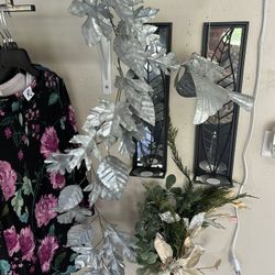 Silver Metal Leaf Decor 40”