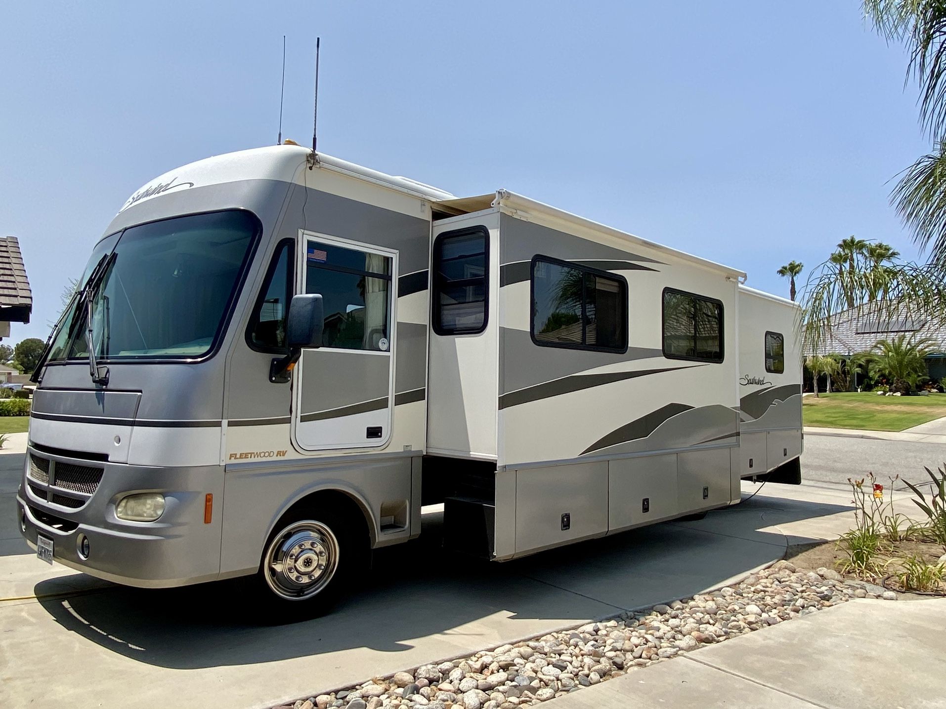 2002 Fleetwood Southwind