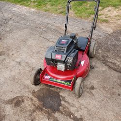 Toro , Supercross. 600. Self Propelled Mower