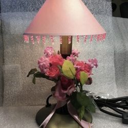 Avon Floral Bouquet Lamp