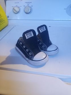 Kid Shoes Size 8