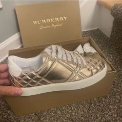 Burberry Sneakers Size 7