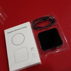 Fast Wireless Charger Charging Pad Dock for Samsung Android iPhone 14 13 12 11 10 Pro Max MagSafe And The Latest Phones. New In Excellent Condition.