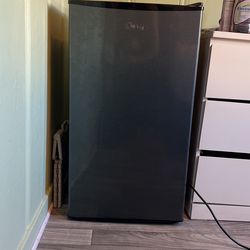 Midea Single Door Compact Refrigerator, 3.3 cu ft, Stainless Steel