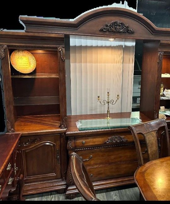 Furniture Store Closing / Moving Sale