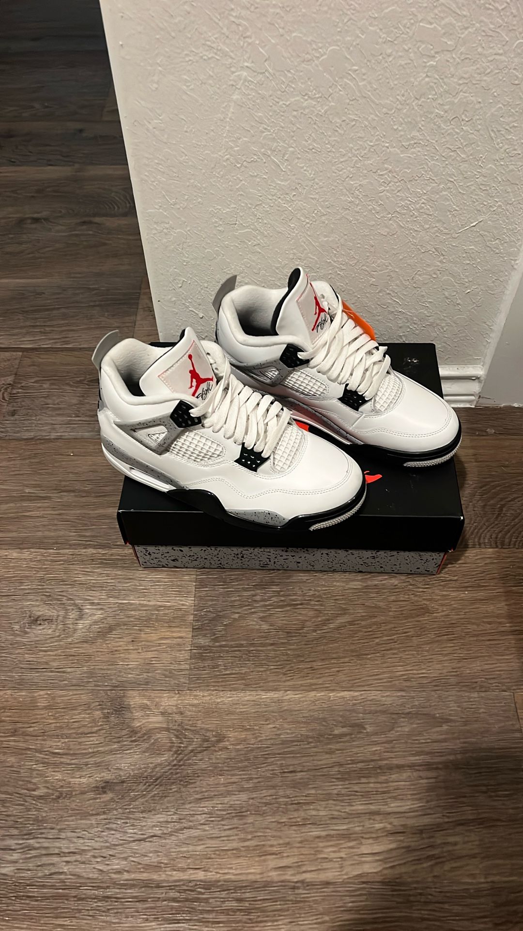 Brand New Jordan 4 White Cement