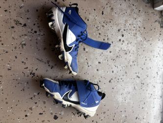 mike trout baseball cleats