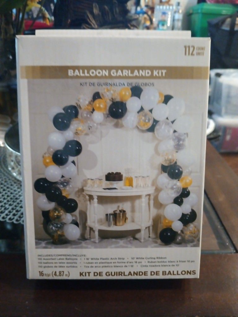 Balloon Garland Kit