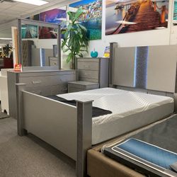 SALE NOW modern 5pc bedroom set w/ led lights and Bluetooth speakers 40% OFF