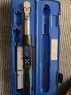 Digital Torque Wrench with Case Cornwell