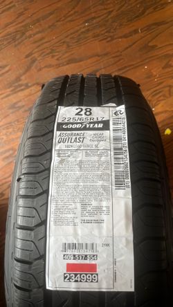 225/65r17 brand new goodyear tire