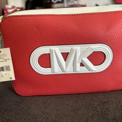 ** NEW** Michael Kors Bag $40
