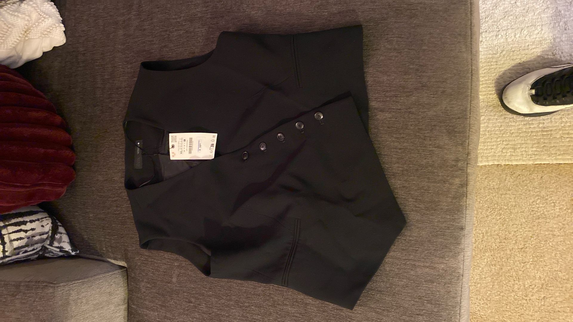 Paris Zara’s In Paris Women’s Vest Extra Large Brand New