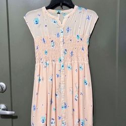 Price Just Dropped: Free People Greatest Day Smocked Mini Dress in Pink/Blue Size XS (Pick up🛒 In Bellevue) *Check out my Other Posts 🎁