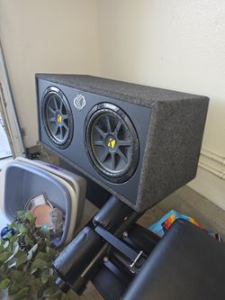 Kicker 10DC122
Ported enclosure with dual 12" Comp subwoofers