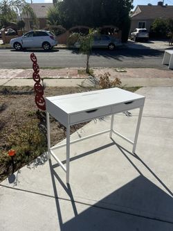 White Desk