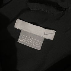 Nike windbreaker L