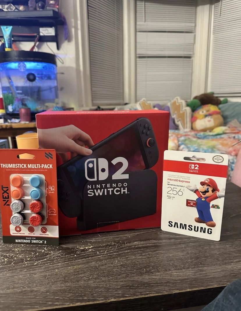 Nintendo Switch 2 + Mario Kart World Bundle + 256 GB micro SD + Thumbsticks !