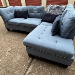 *FREE DELIVERY* Blue Nailhead 2 Piece Sectional 