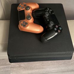 Ubetydelig maksimum eksplicit Selling My PS4 Slim For $200 Only Low Ballers Everything Works for Sale in  Brooklyn, NY - OfferUp