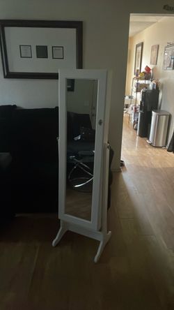 White Standing Mirror Jewelry Armoire