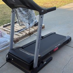 treadmill Pro- Form City T7