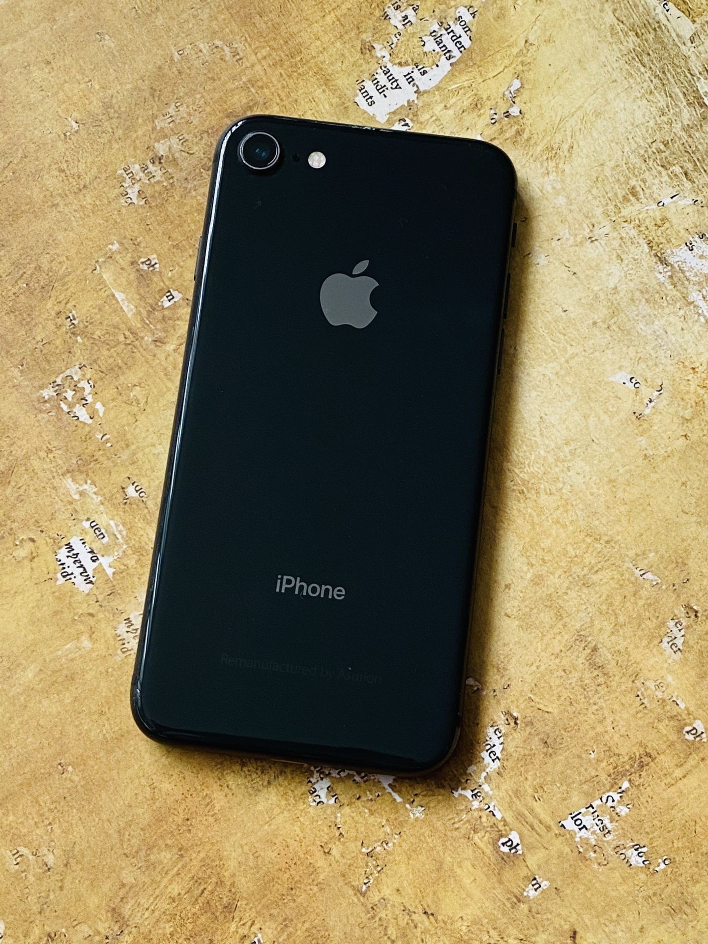 iPhone 8 64GB Clean Unlocked AT&T T-Mobile, Metro, Boost, Cricket, Sprint , Verizon
